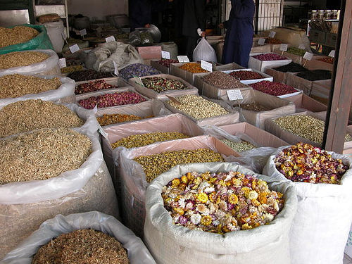 TRÀN LAN DƯỢC LIỆU NHẬP TỪ TRUNG QUỐC - CHẤT LƯỢNG KHÓ KIỂM SOÁT